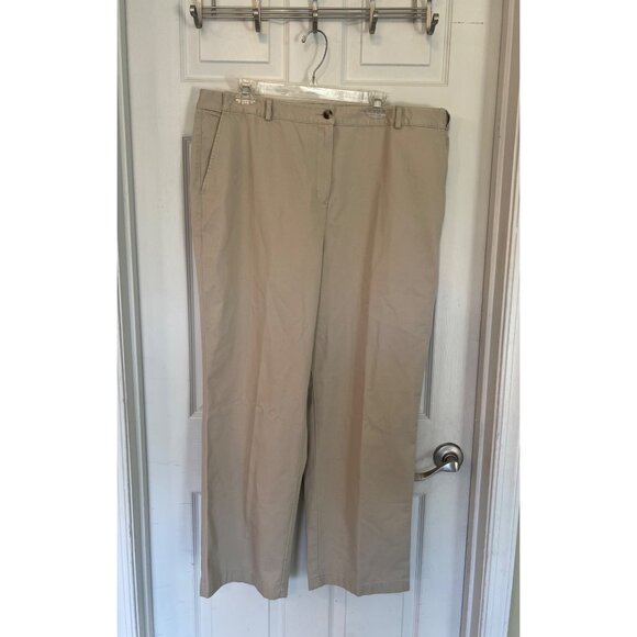 L.L. Bean Classic Fit Flat Front Women's Chino Pants Size 20 NWT - Picture 1 of 9